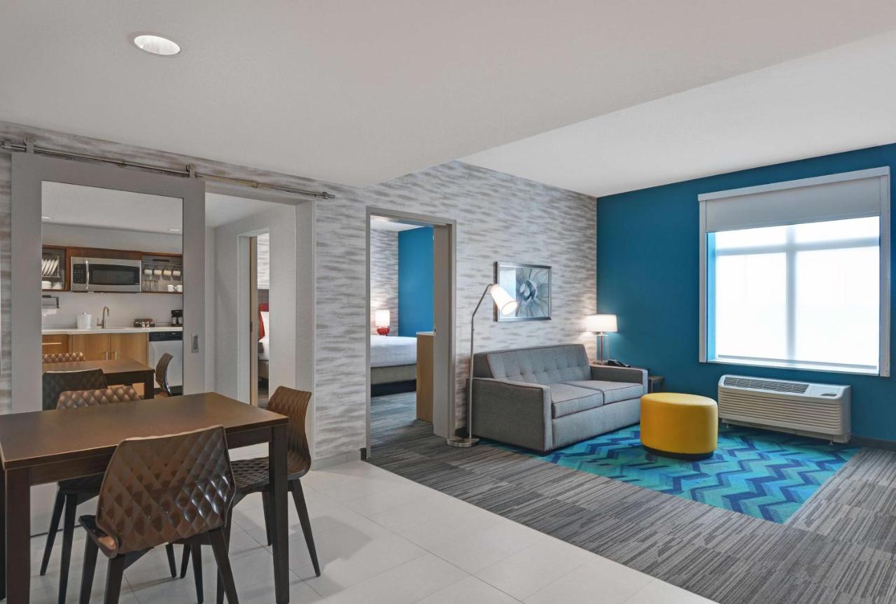 One-Bedroom King Suite - Non-Smoking at Home2 Suites by Hilton Melbourne Viera