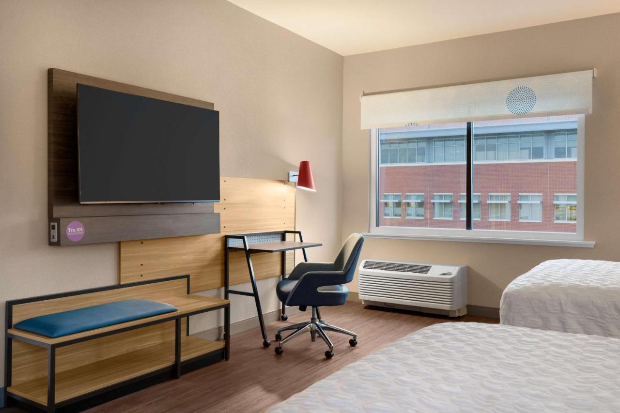 Queen Room with Two Queen Beds - Mobility/Hearing Accessible at Tru By Hilton Ogden, UT