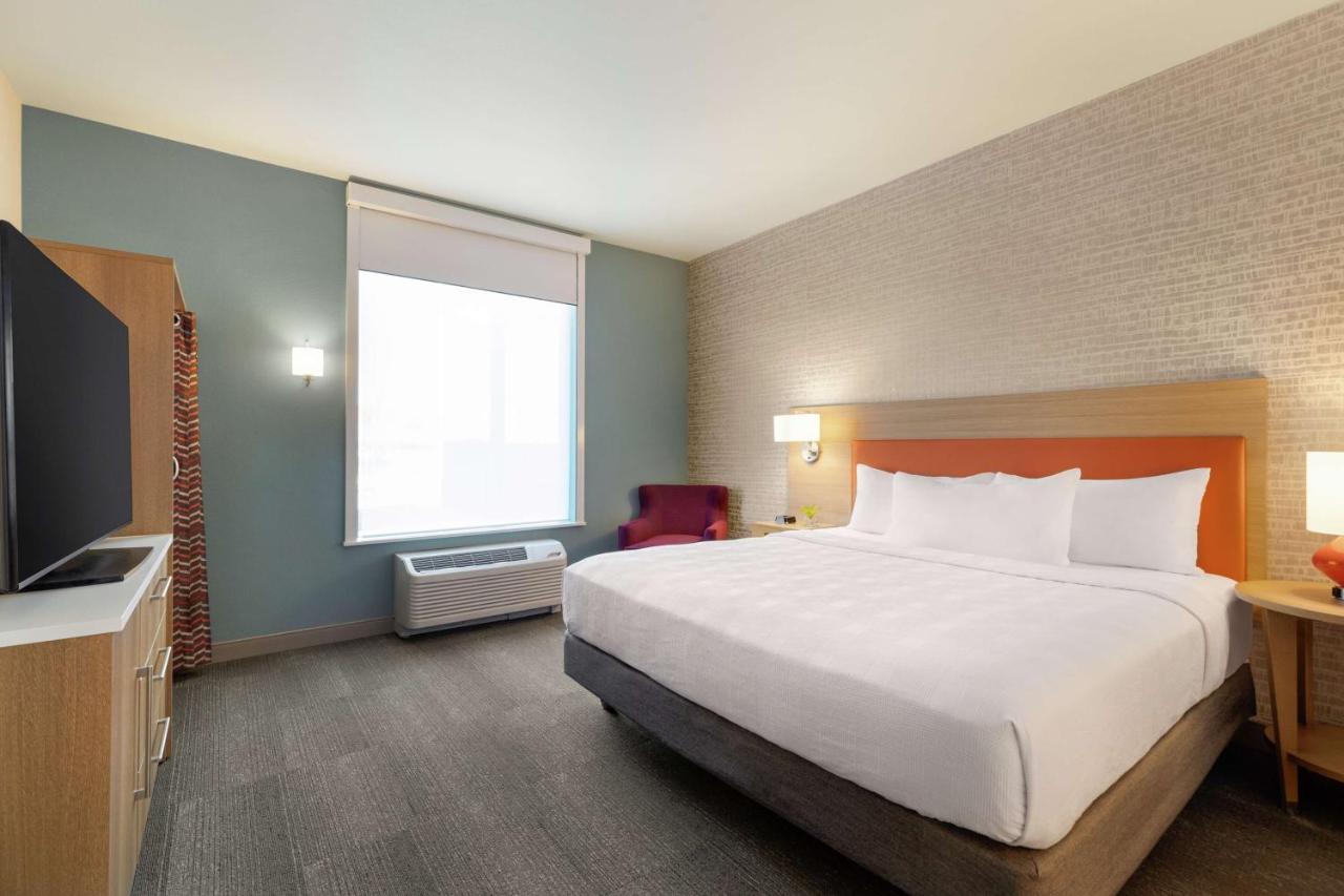 King Suite - Mobilty/Hearing Accessible - Non-Smoking at Home2 Suites by Hilton Ogden