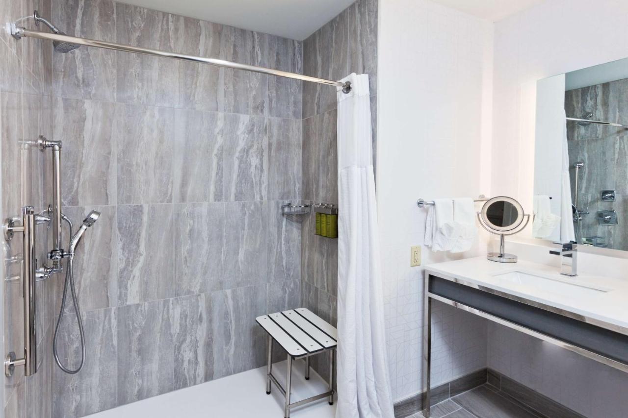 King Room with Roll-In Shower - Mobility Hearing Accessible at DoubleTree by Hilton Dothan, AL