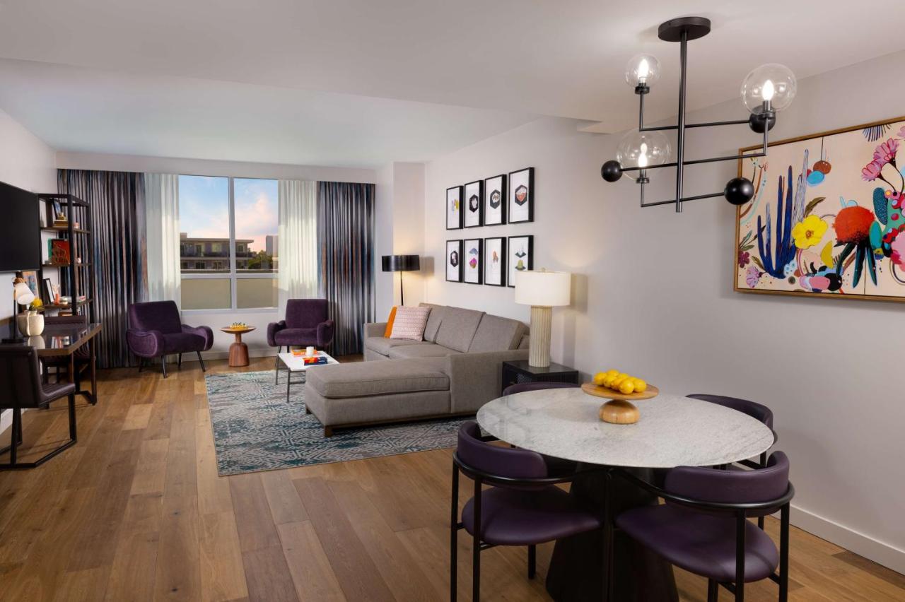 One-Bedroom King Suite with Sofa Bed at Canopy by Hilton Scottsdale Old Town