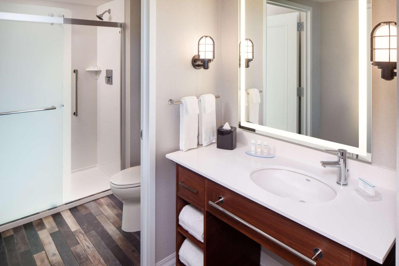 King Studio Suite - Hearing Accessible at Homewood Suites by Hilton Boston Seaport District
