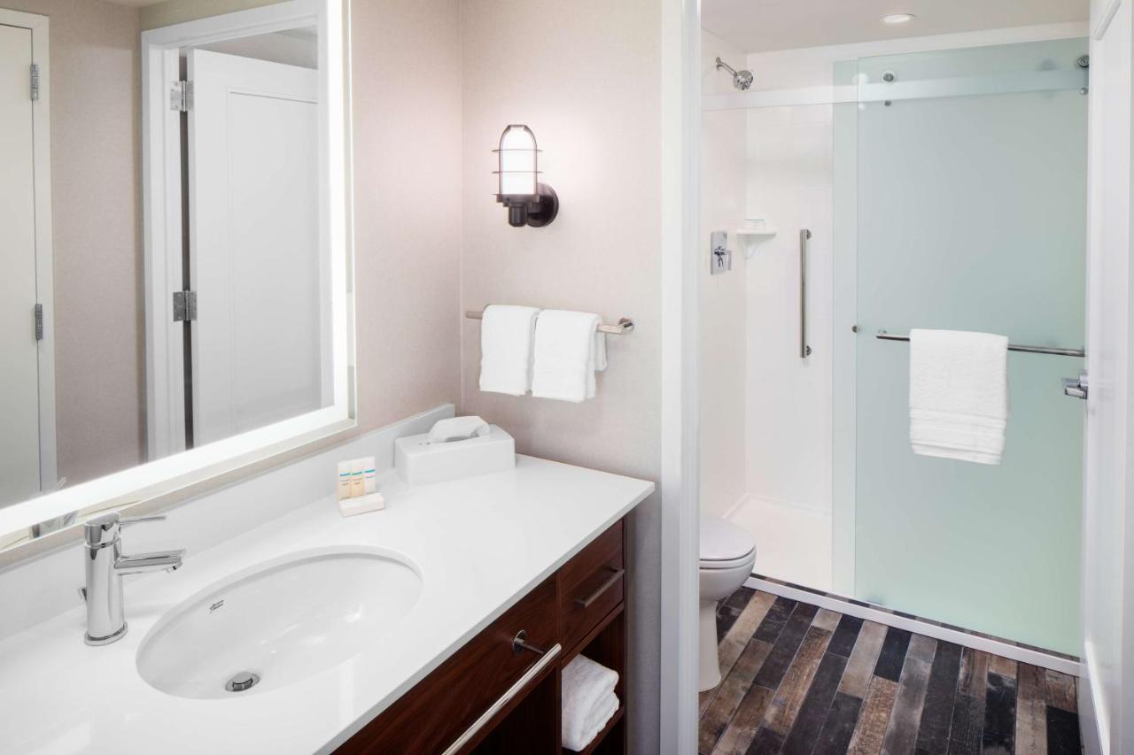King Studio Suite - Hearing Accessible at Homewood Suites by Hilton Boston Seaport District