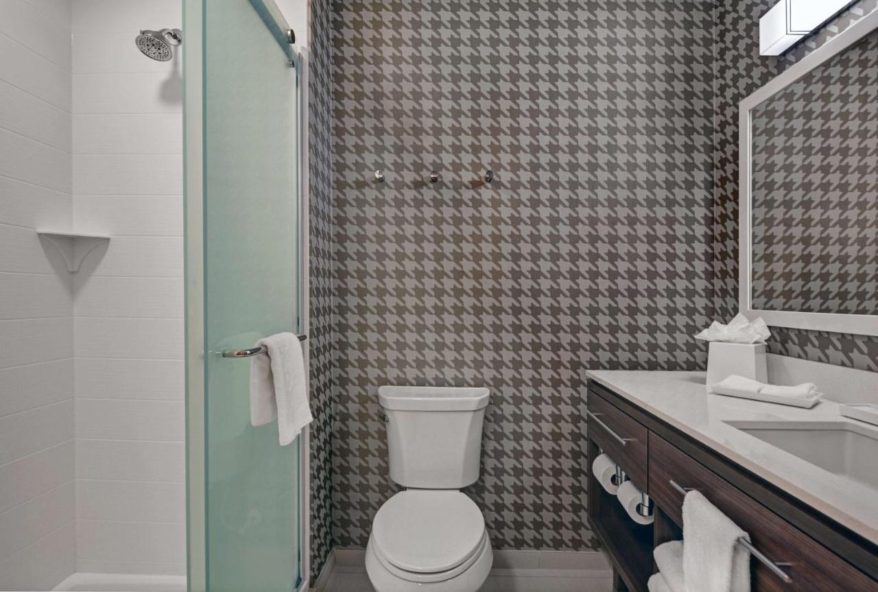 Queen Studio with Two Queen Beds - Non-Smoking at Home2 Suites by Hilton Fort Myers Colonial Blvd