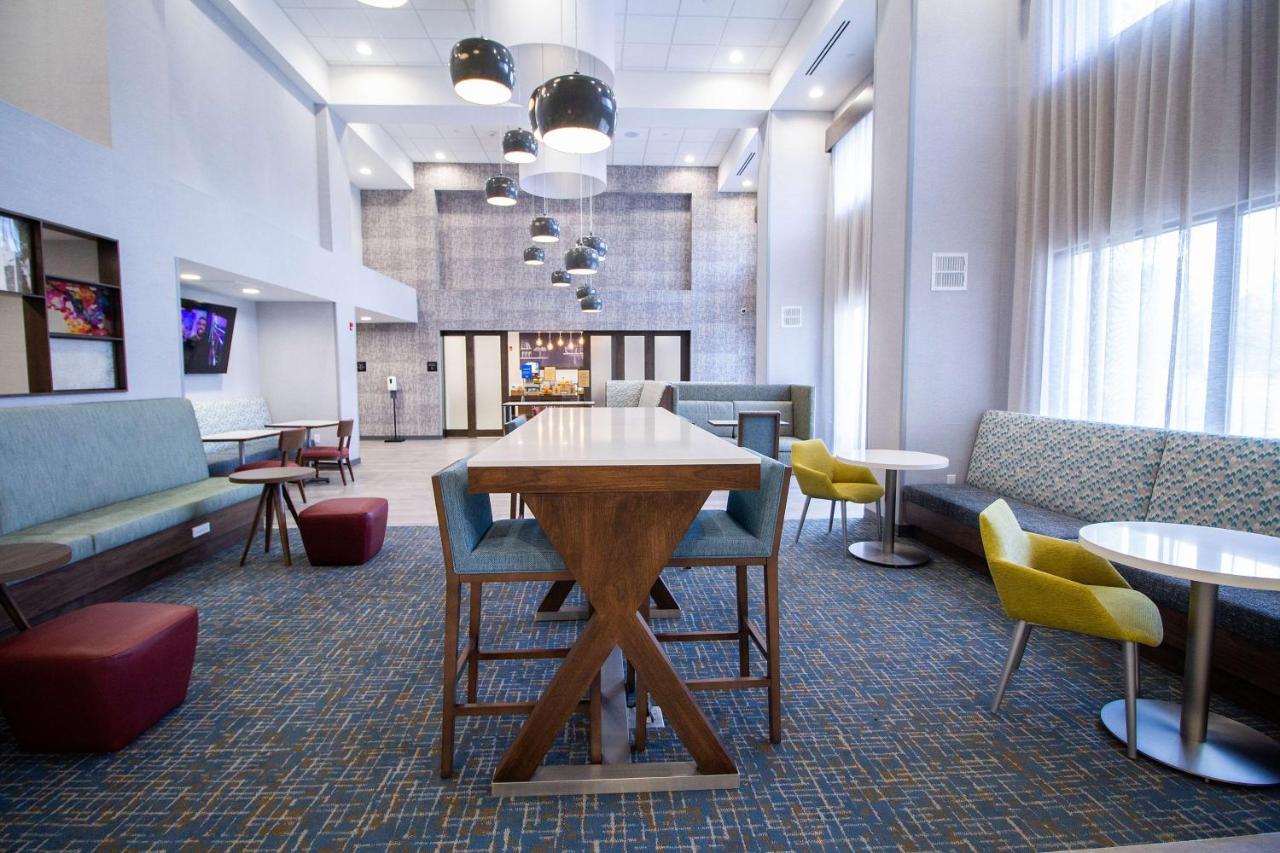 | Hampton Inn North Attleboro, Ma