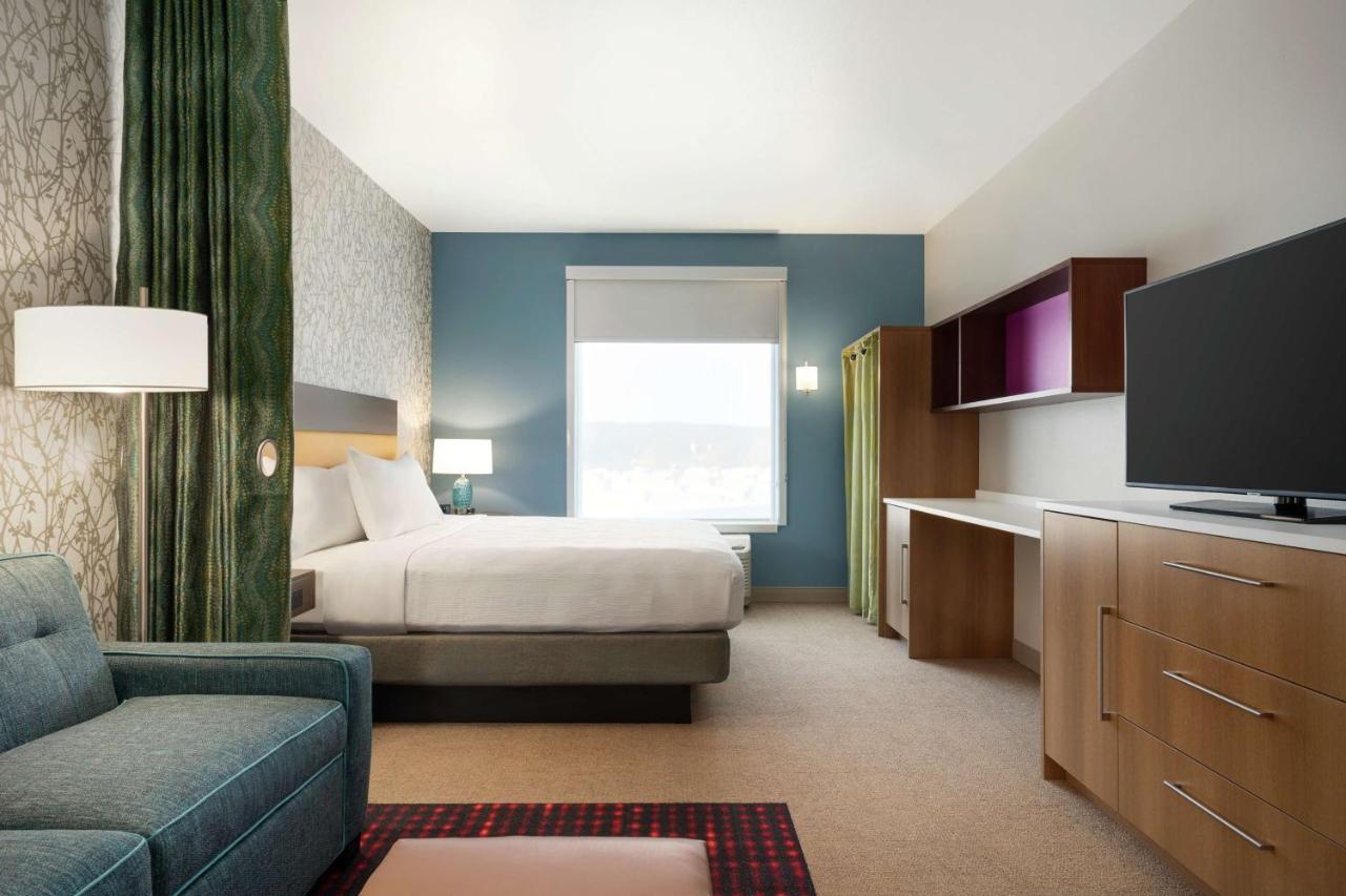 King Studio Suite - Hearing Accessible/Non-Smoking at Home2 Suites by Hilton Martinsburg, WV