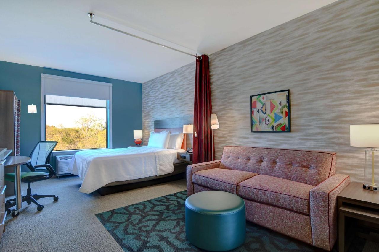 Queen Studio Suite - Hearing Accessible/Non-Smoking at Home2 Suites by Hilton North Plano Hwy 75