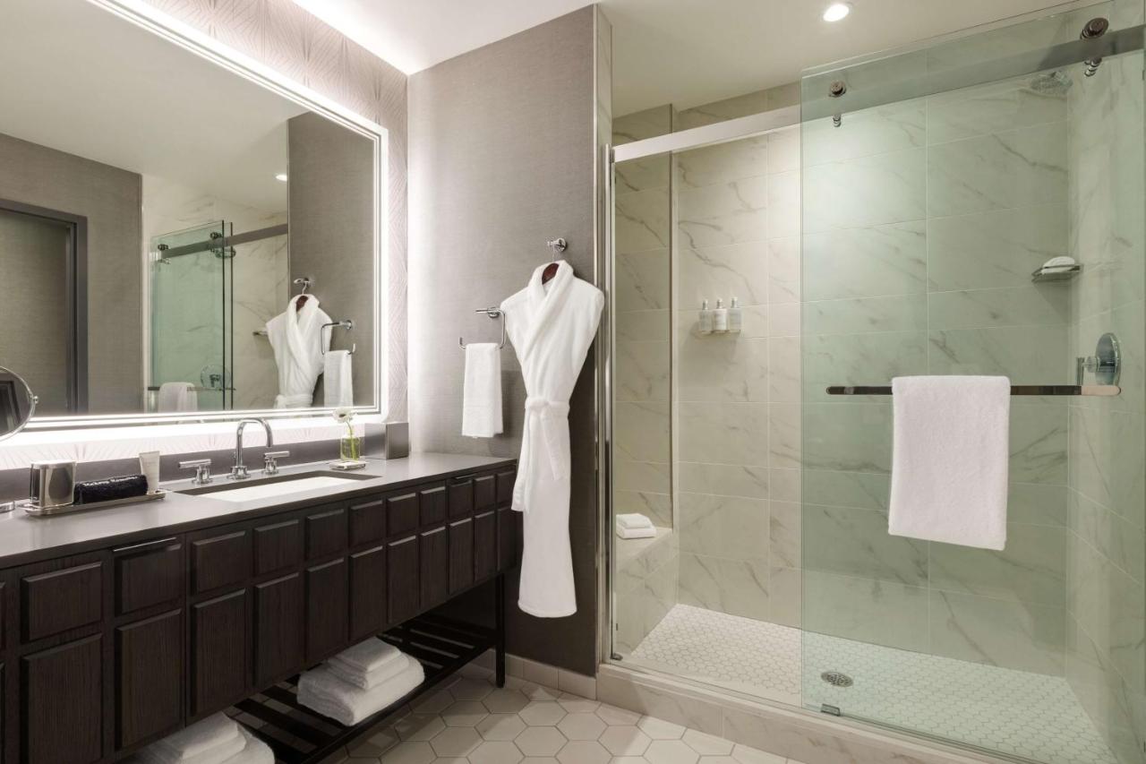 One-Bedroom King Suite at Valley Hotel Homewood Birmingham, Curio Collection by Hilton