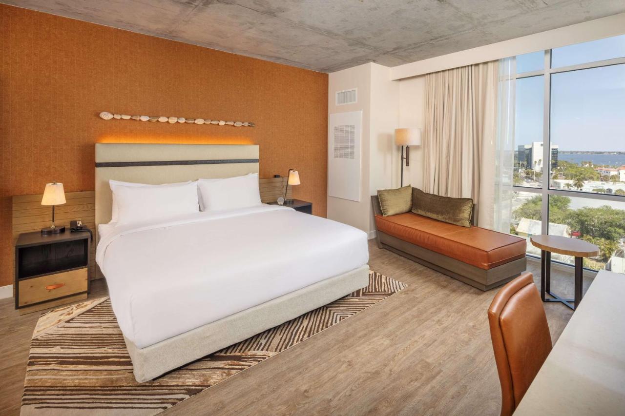 Corner King Room with Water View at Hotel Melby Downtown Melbourne, Tapestry Collection by Hilton
