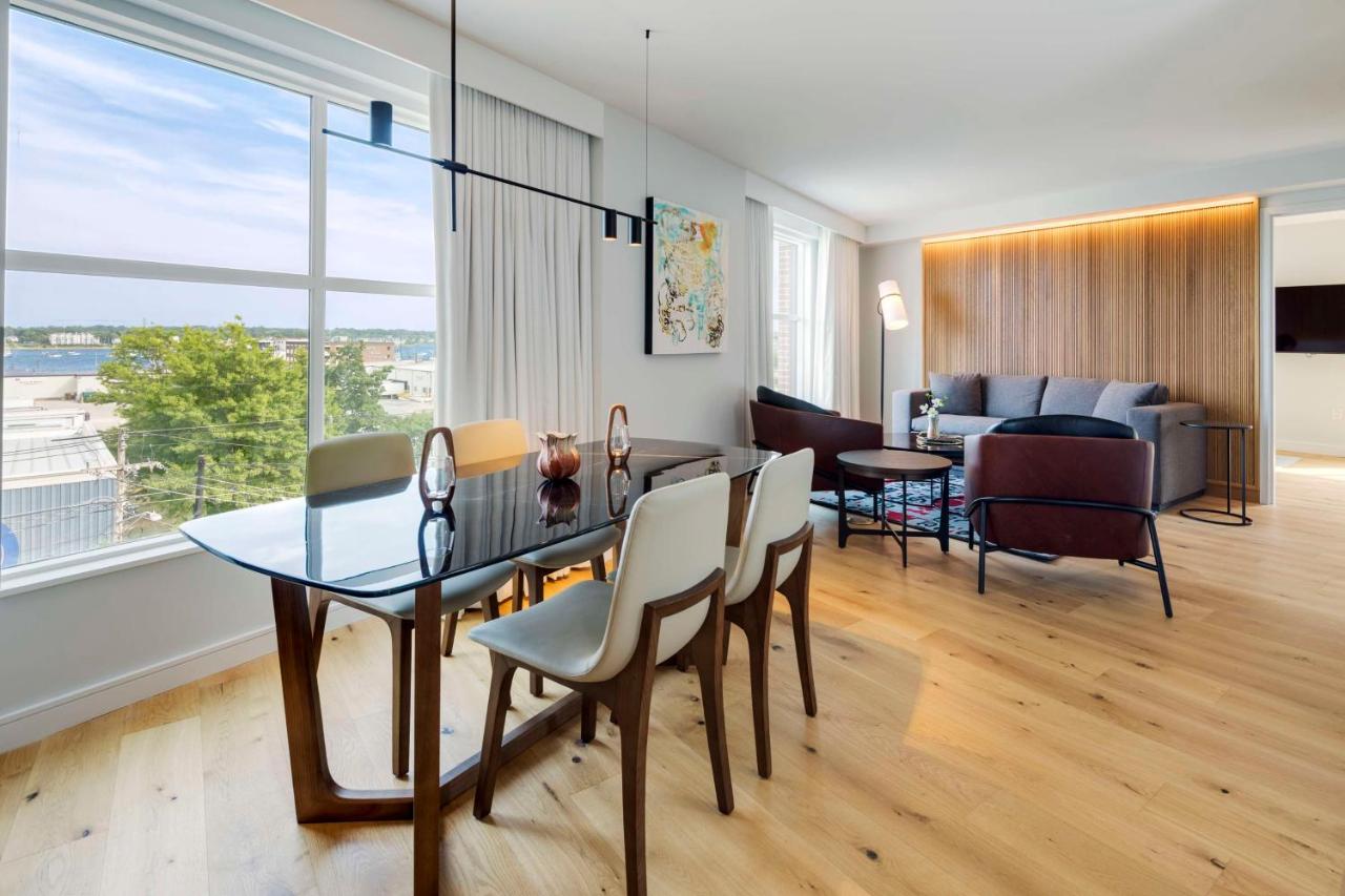 Presidential King Suite with Waterfront View at Canopy by Hilton Portland Waterfront