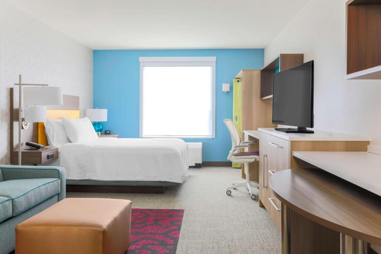 Queen Suite - Non-Smoking at Home2 Suites by Hilton West Sacramento, CA