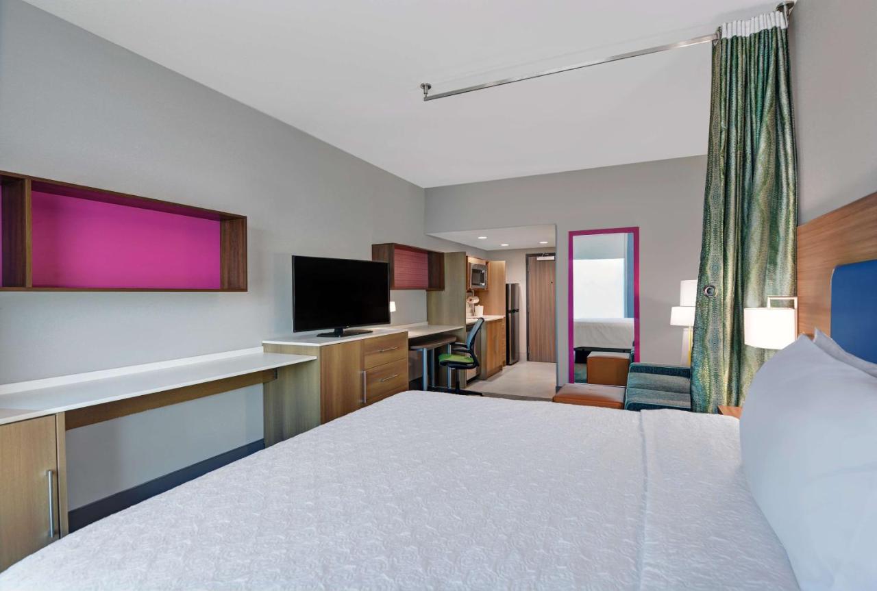 King Studio Suite - Hearing Accessible/Non-Smoking at Home2 Suites by Hilton Bentonville Rogers