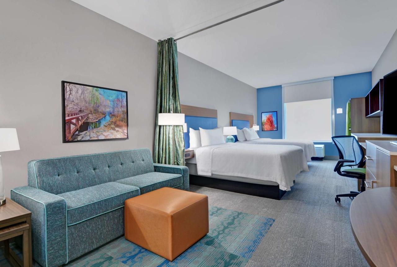 Queen Studio Suite with Bath Tub - Mobility Accessible/Non-Smoking at Home2 Suites by Hilton Bentonville Rogers