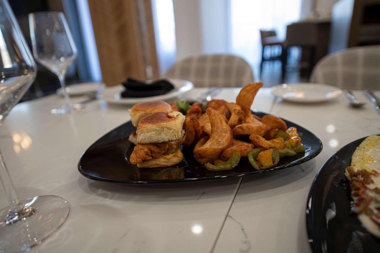 | Doubletree Sulphur Lake Charles