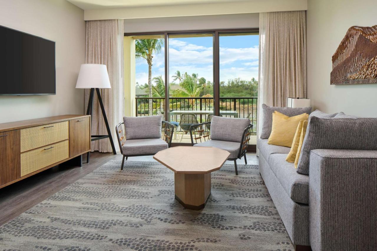 One-Bedroom Suite with Two Double Beds, Resort View, Full Kitchen, Sofabed & Balcony at Hilton Grand Vacations Club Maui Bay Villas