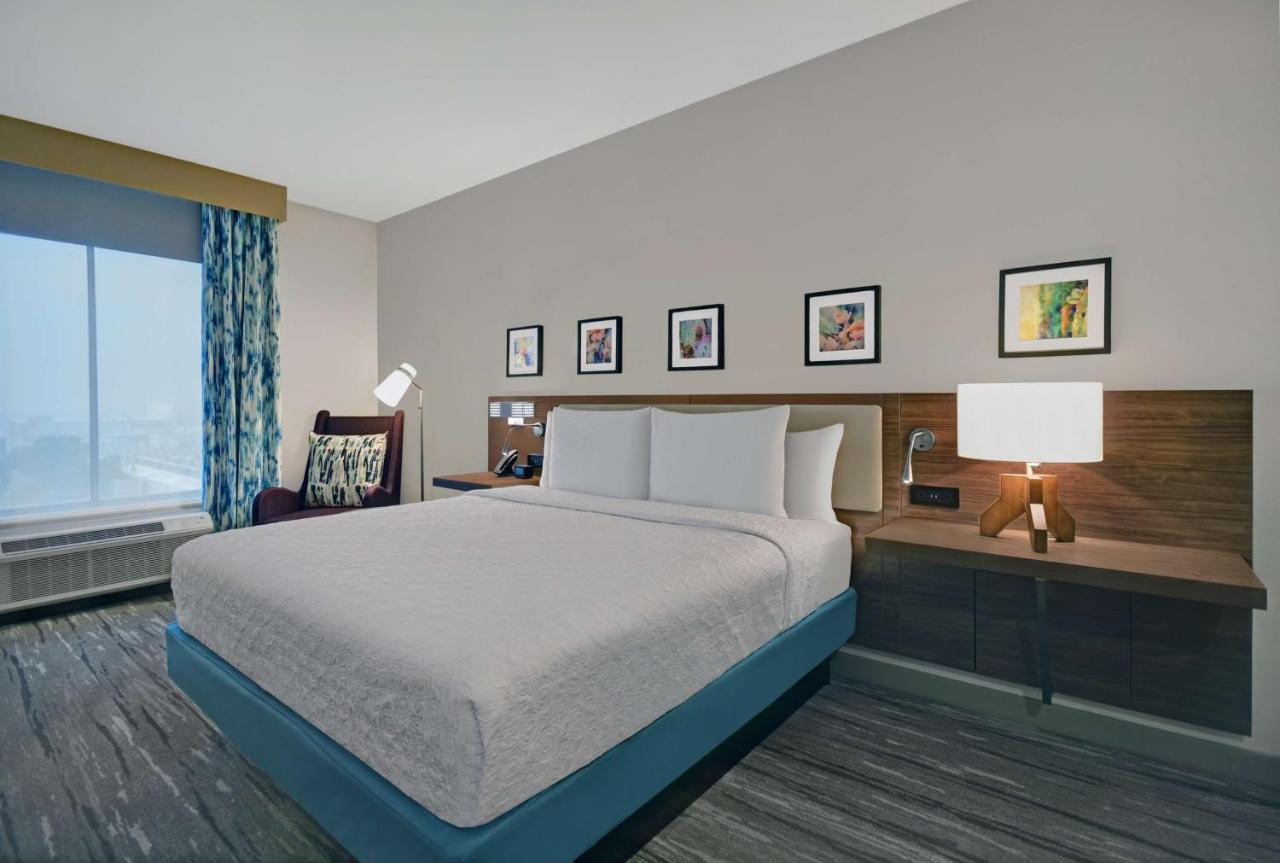 King Room at Hilton Garden Inn Houston Medical Center, TX