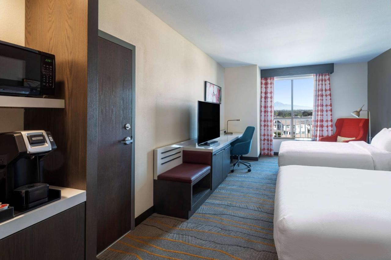 Queen Room with Two Queen Beds - Hearing Accessible at Hilton Garden Inn Pomona, CA
