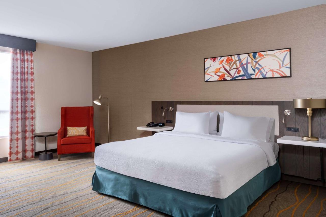 King Room with Roll-In Shower - Mobility Accessible at Hilton Garden Inn Pomona, CA