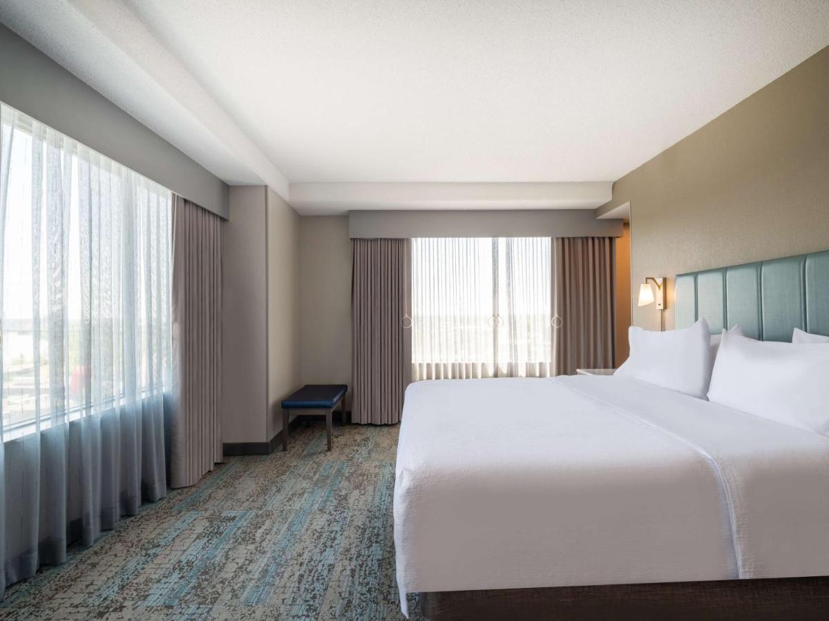 One-Bedroom King Suite with Water View at Homewood Suites by Hilton Toledo Downtown