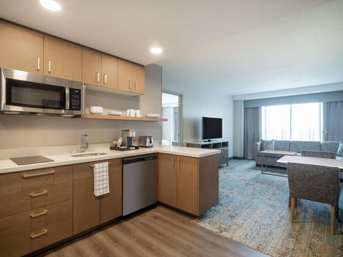One-Bedroom King Suite with Water View at Homewood Suites by Hilton Toledo Downtown