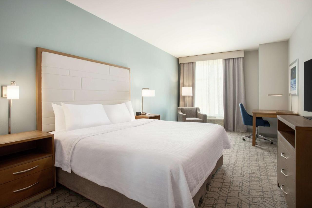 One-Bedroom King Suite with Bath Tub - Mobility Accessible at Homewood Suites By Hilton Mcdonough