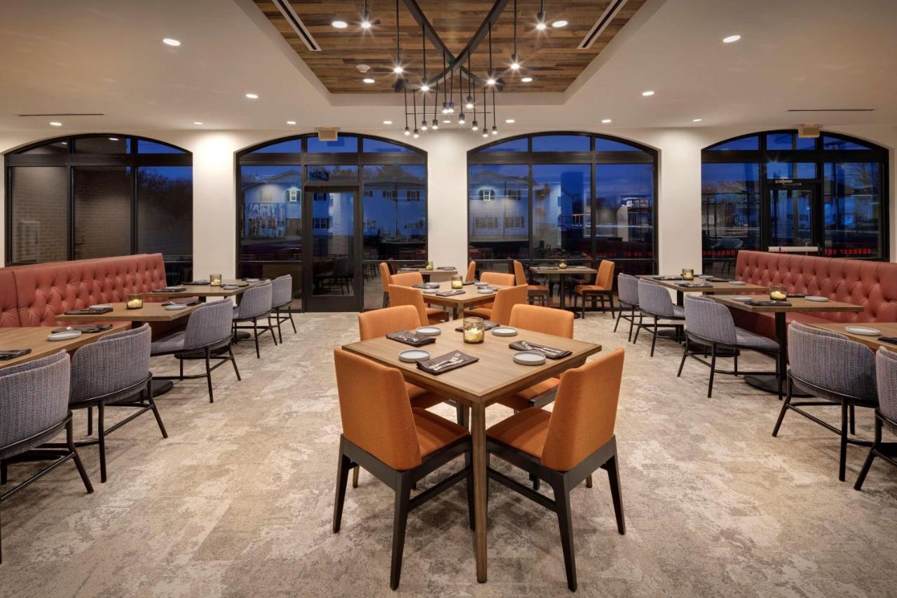| Hilton Garden Inn Haymarket