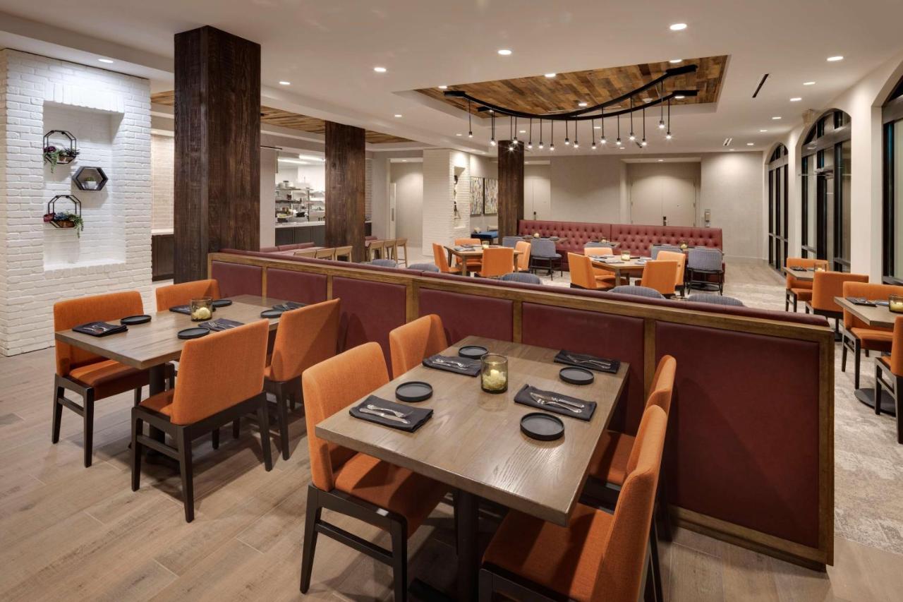 | Hilton Garden Inn Haymarket