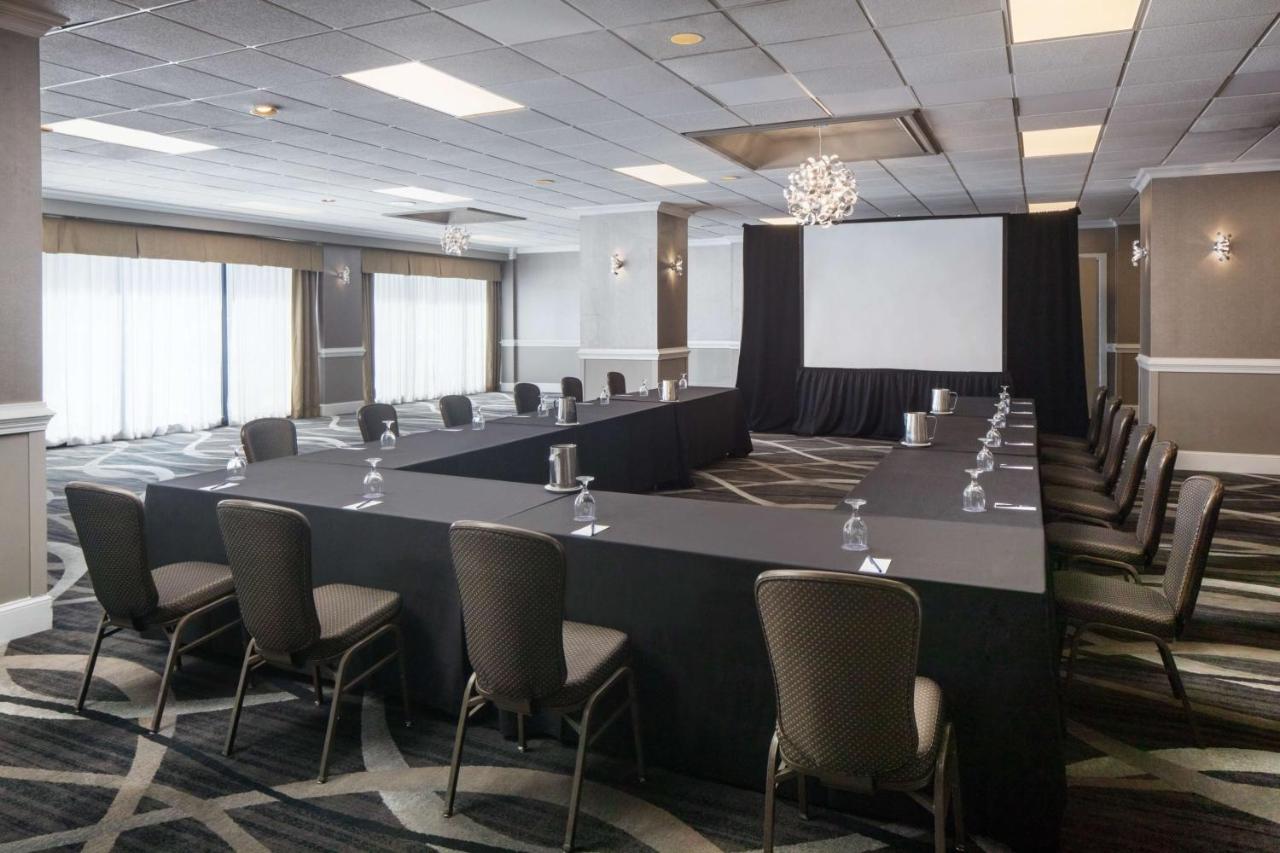 | DoubleTree by Hilton Cherry Hill Philadelphia