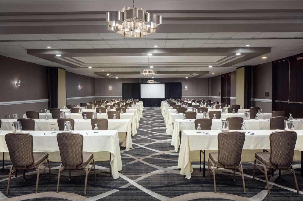 | DoubleTree by Hilton Cherry Hill Philadelphia