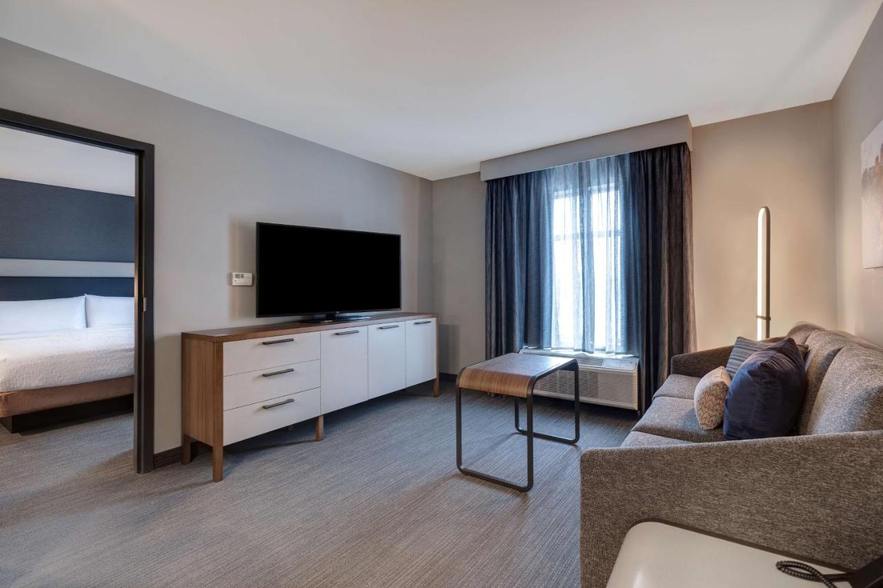 One-Bedroom King Suite at Homewood Suites by Hilton Oak Creek Milwaukee