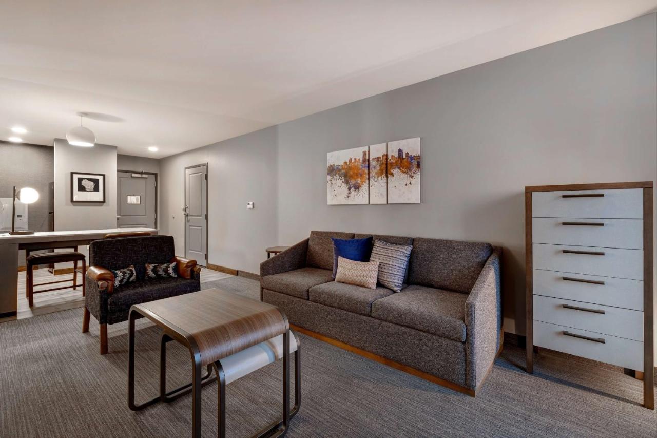 Queen Suite with Two Queen Beds at Homewood Suites by Hilton Oak Creek Milwaukee