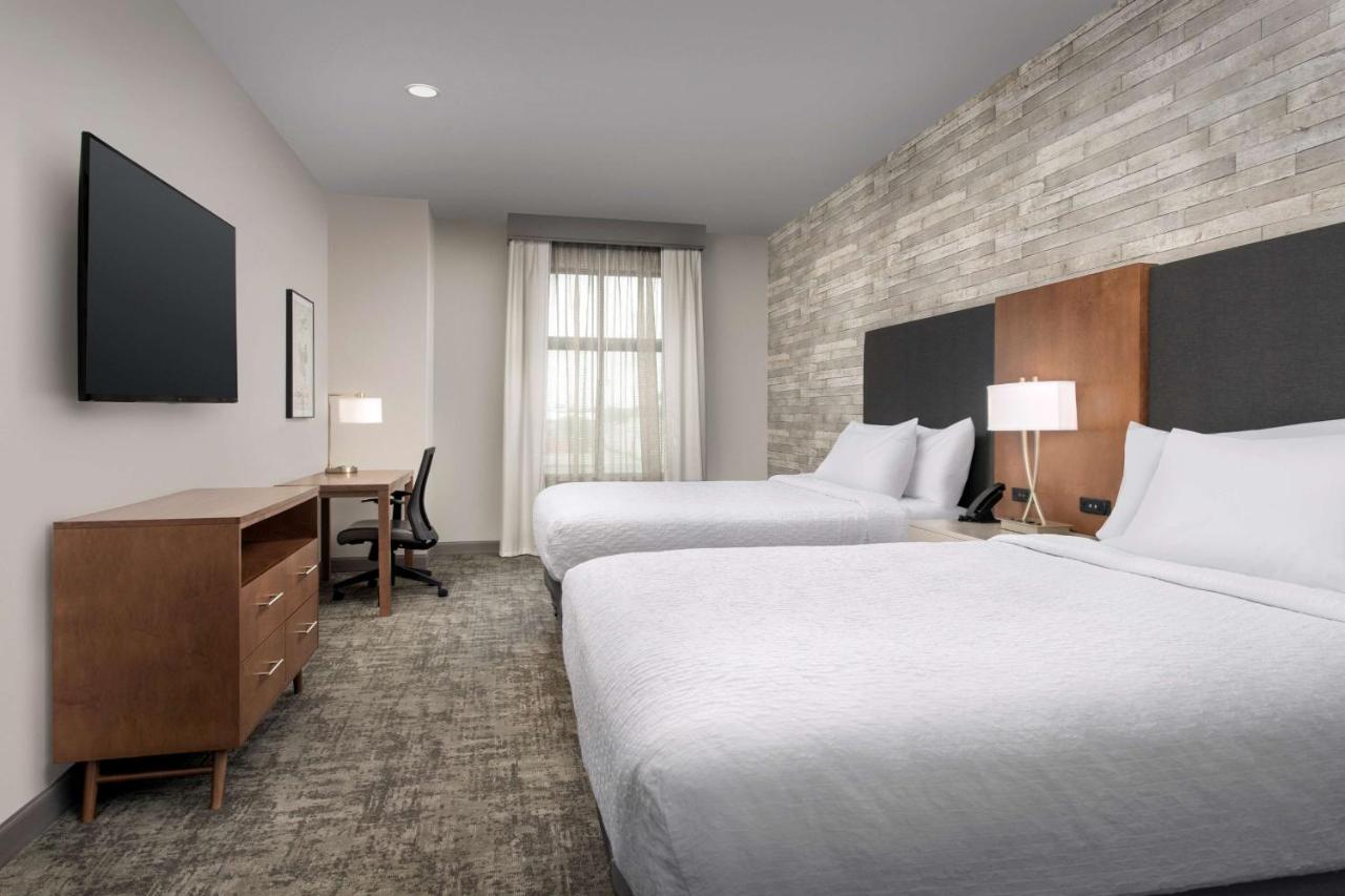 One-Bedroom Suite at Homewood Suites By Hilton Louisville Airport