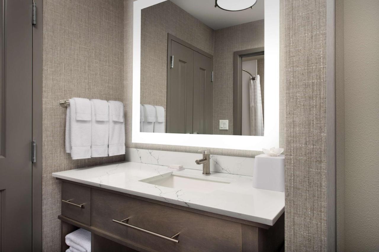 Queen Suite with Two Queen Beds at Homewood Suites By Hilton Louisville Airport