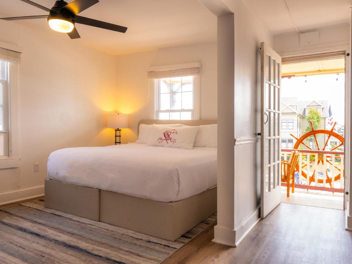 | Bellevue Stratford Inn