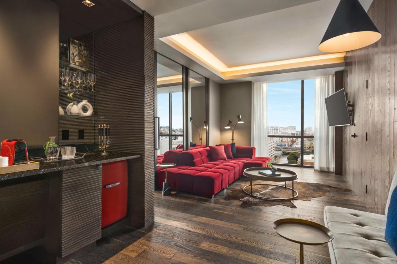 One Bedroom Suite with One King Bed and Landmark View at Canopy by Hilton San Francisco SoMa