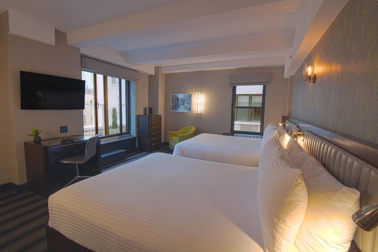 Signature 2 Queen Beds Terrace Suite at Hotel Edison Times Square