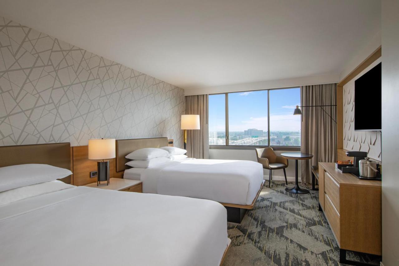 Guest room, 2 Double at Sheraton Birmingham Hotel