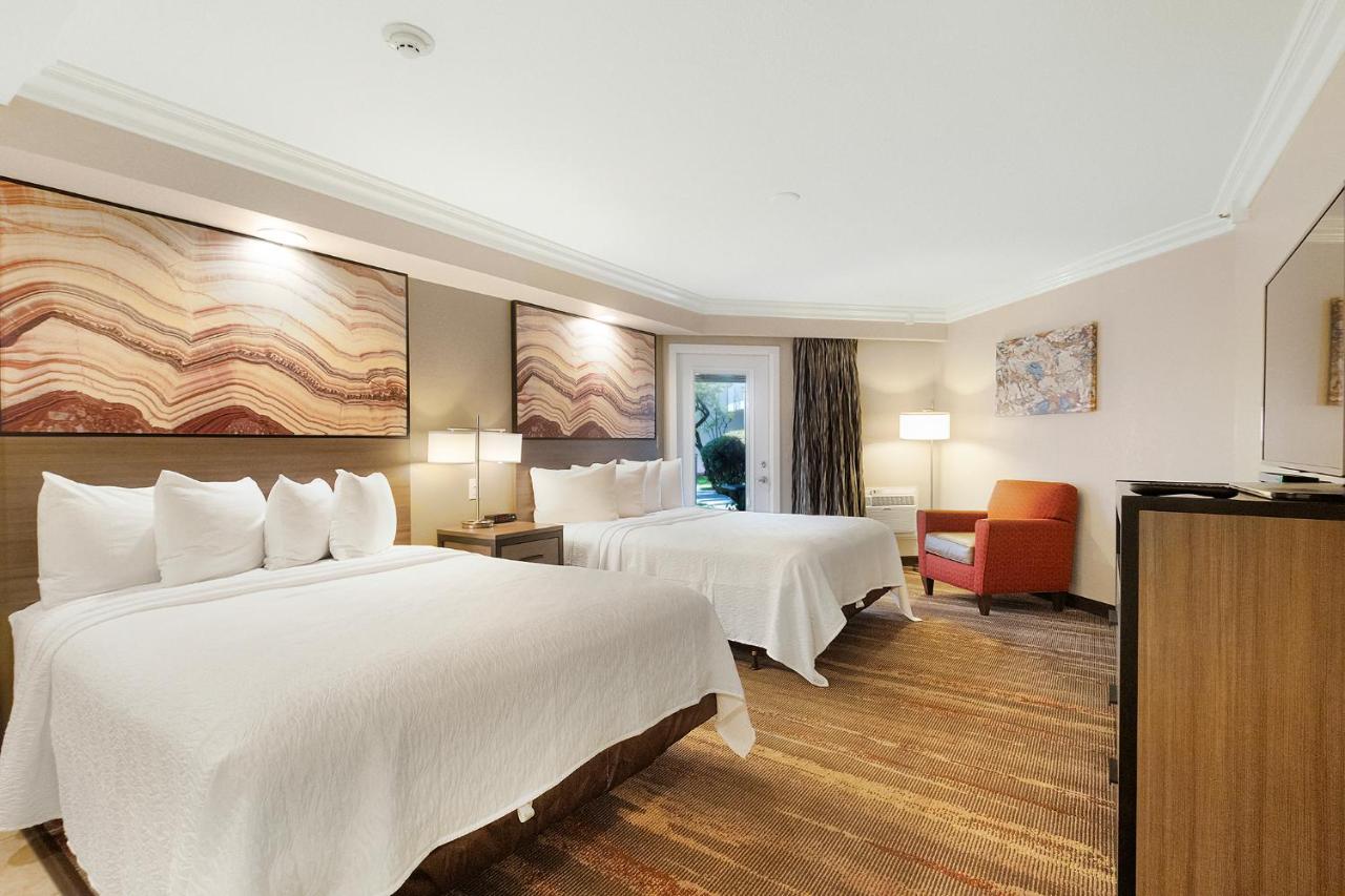 Queen Room with Two Queen Beds - Balcony - Non Smoking at Best Western Plus Wine Country Inn & Suites