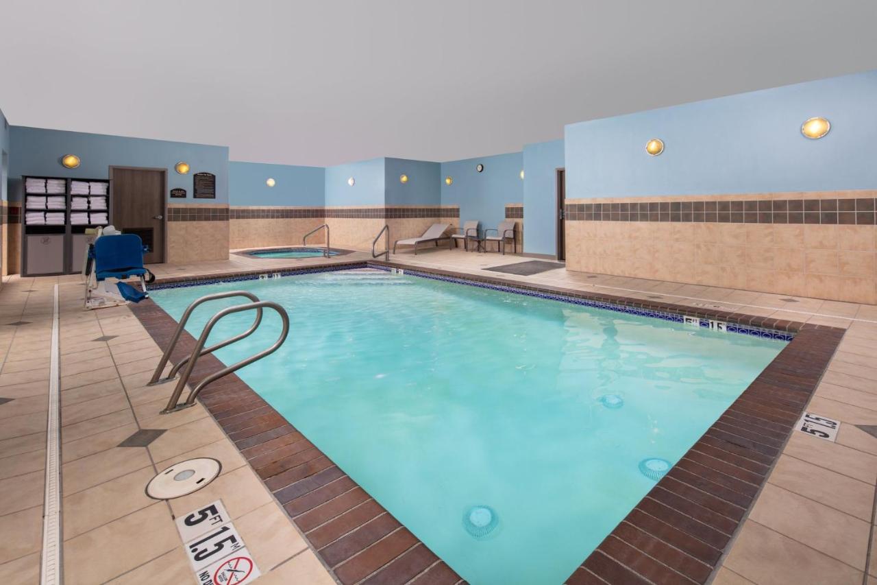  | Holiday Inn Express Bothell - Canyon Park, an IHG Hotel