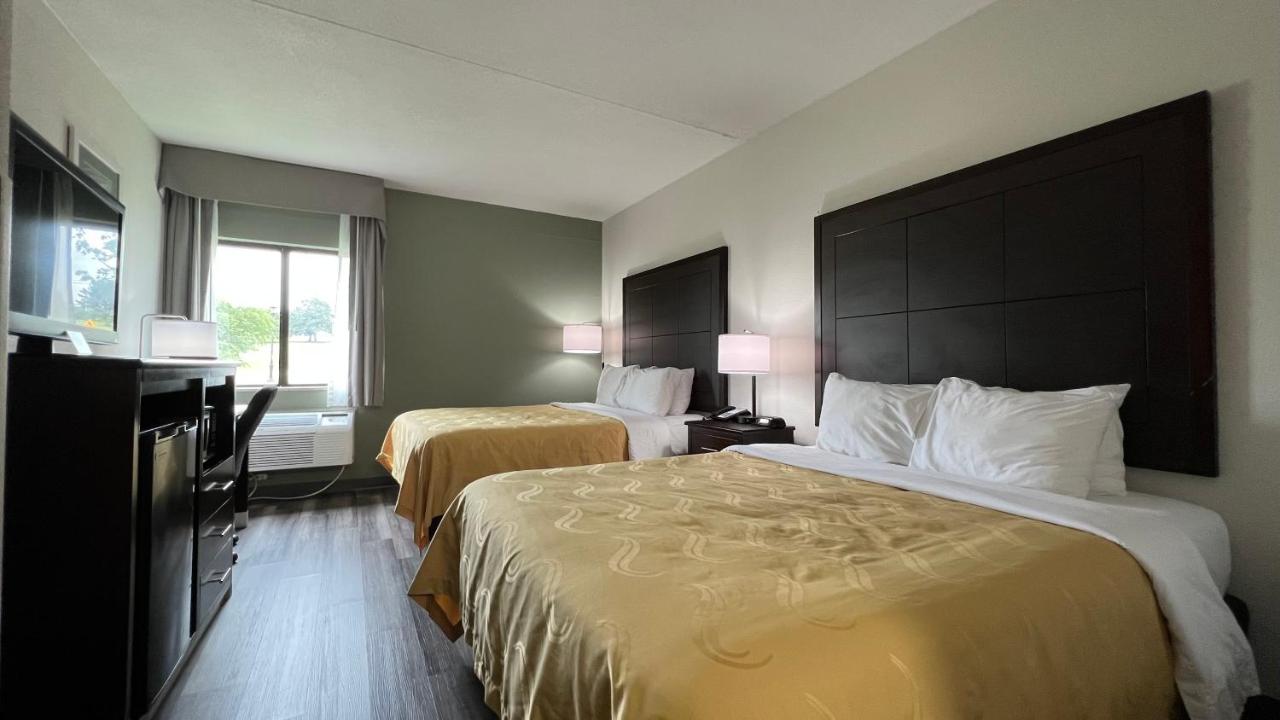 | Quality Inn Merriam Kansas City