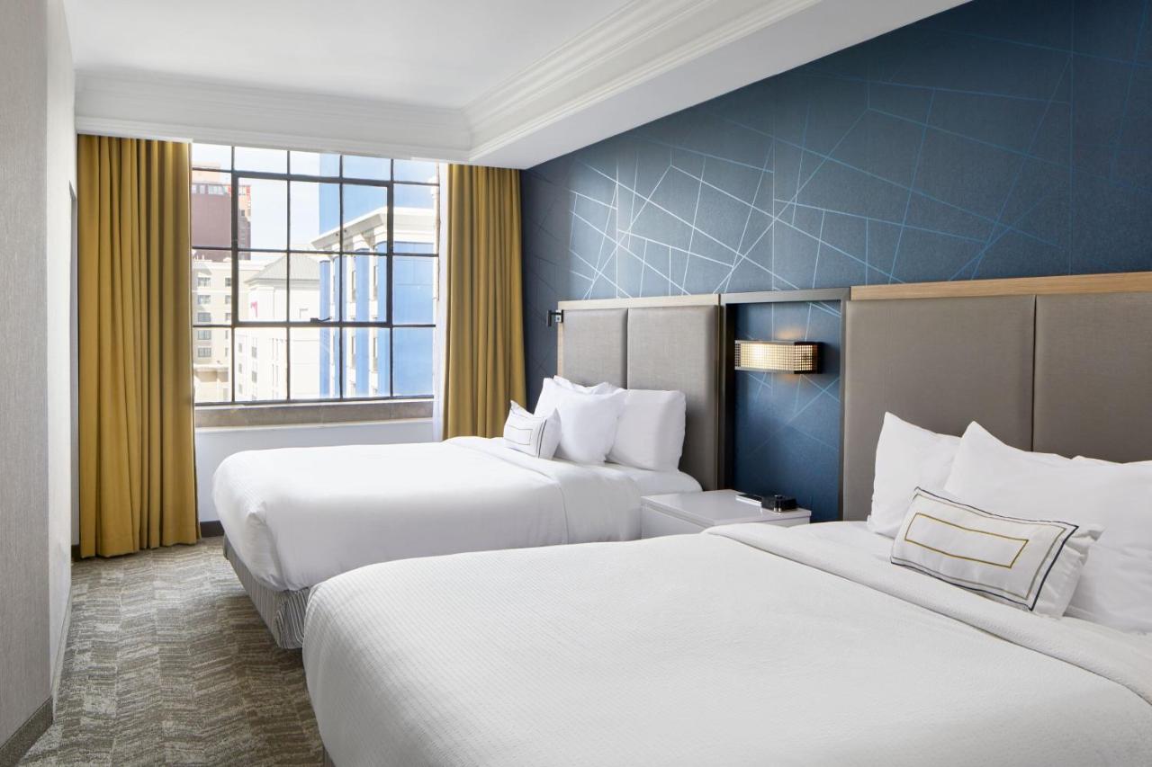 Large Queen Studio at Springhill Suites By Marriott Memphis Downtown
