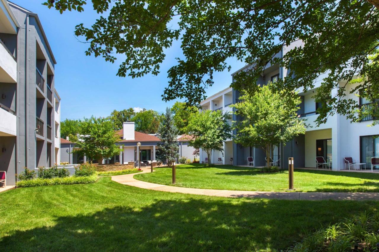  | Courtyard by Marriott Dulles Airport Herndon/Reston