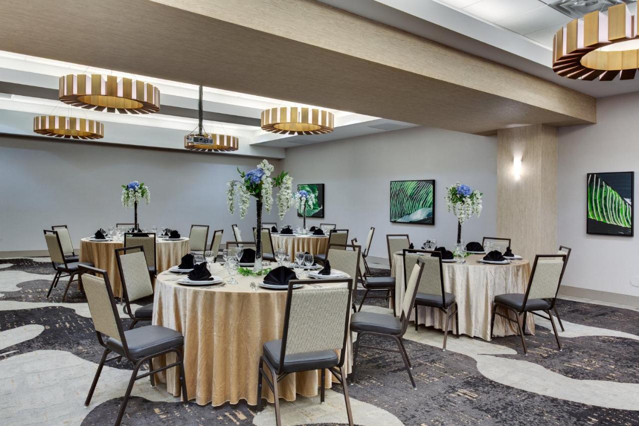 | Crowne Plaza Hotel & Resorts Fort Lauderdale Airport/ Cruise, an IHG Hotel