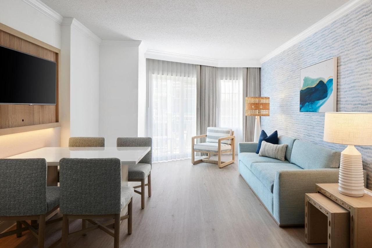 Queen Suite at Bethany Beach Ocean Suites Residence Inn by Marriott