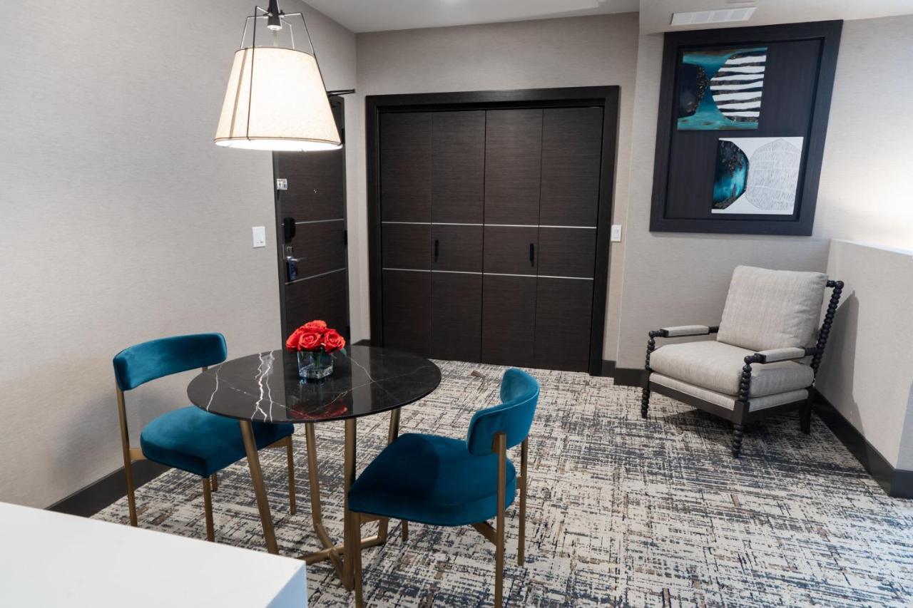 Penthouse King Suite at SpringHill Suites by Marriott Chicago Chinatown