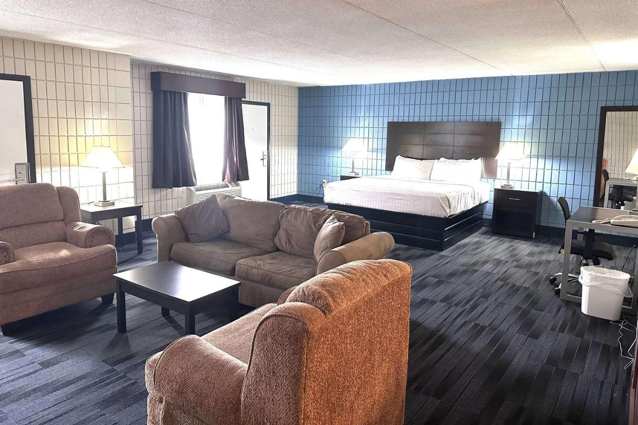  | SureStay Plus Hotel by Best Western Farmington