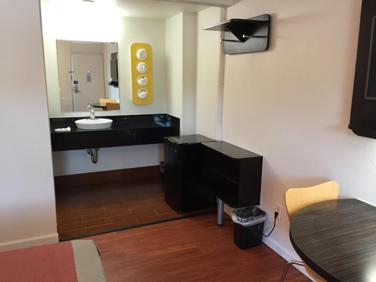 | Motel 6-Glassboro, NJ - Rowan University