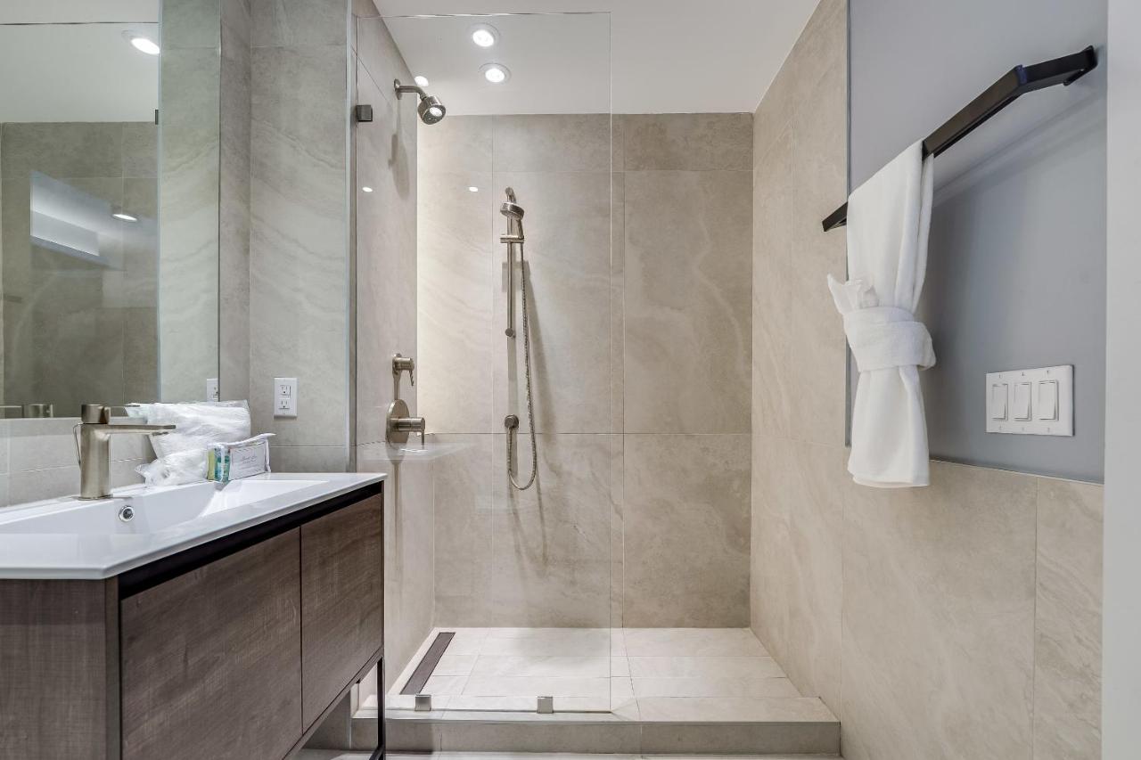 Double Suite, Balcony, Non-Smoking at Global Luxury Suites at The Arches