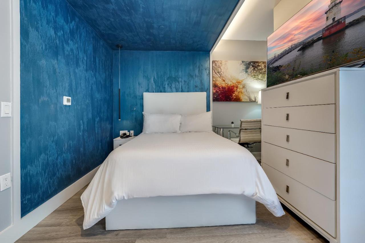 Double Suite, Balcony, Non-Smoking at Global Luxury Suites at The Arches