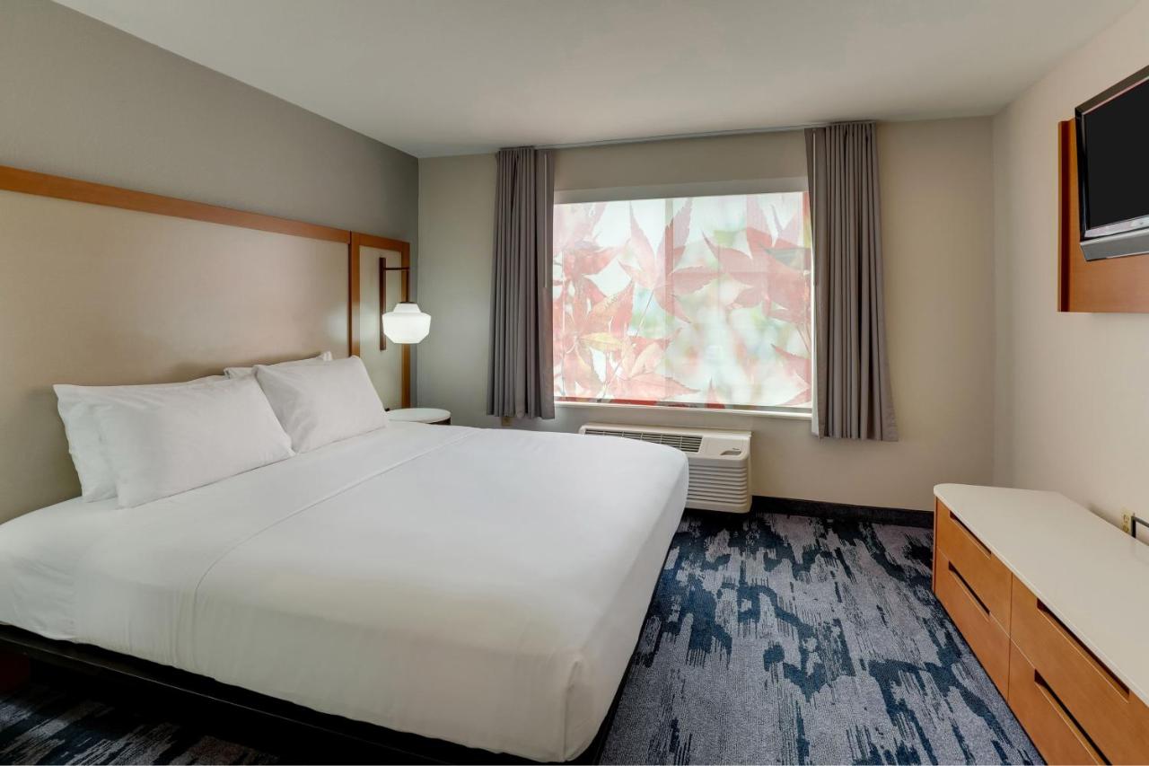 | Fairfield Inn by Marriott Las Colinas